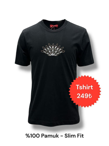 23y31018-001 Peacock Tshirt