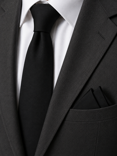 Travel Black Tie