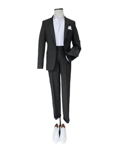 Çizgili Takım Elbise