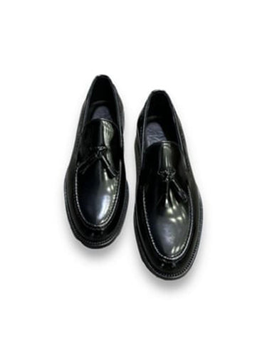 Püsküllü Ayakkabı